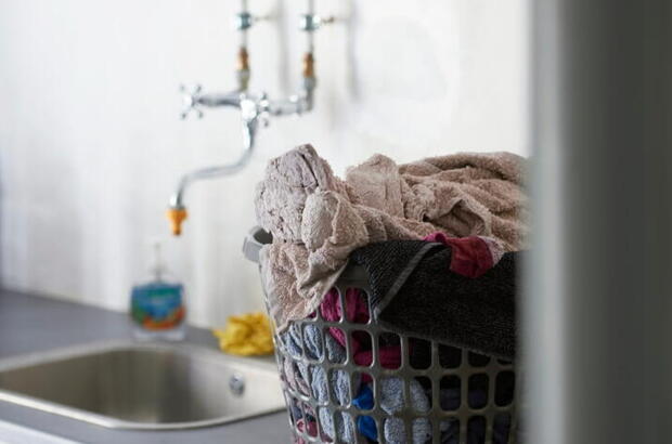 Feuchte Wäsche in einer Waschküche | VELUX Magazin